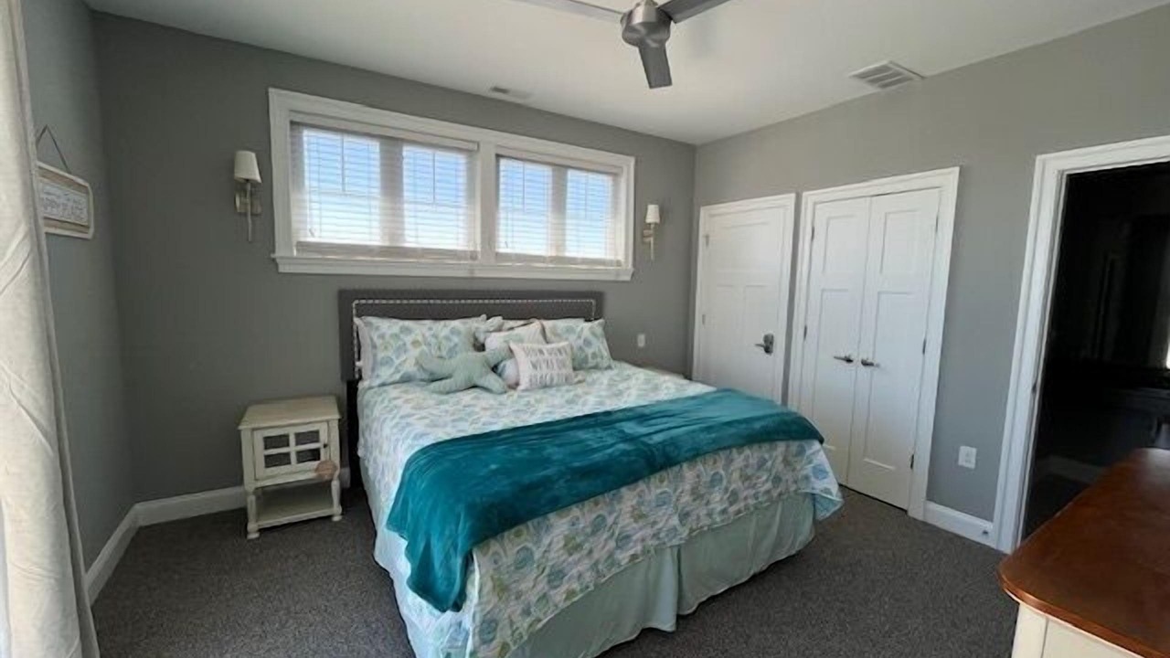 Photo of Bedroom in Townsend's Inlet