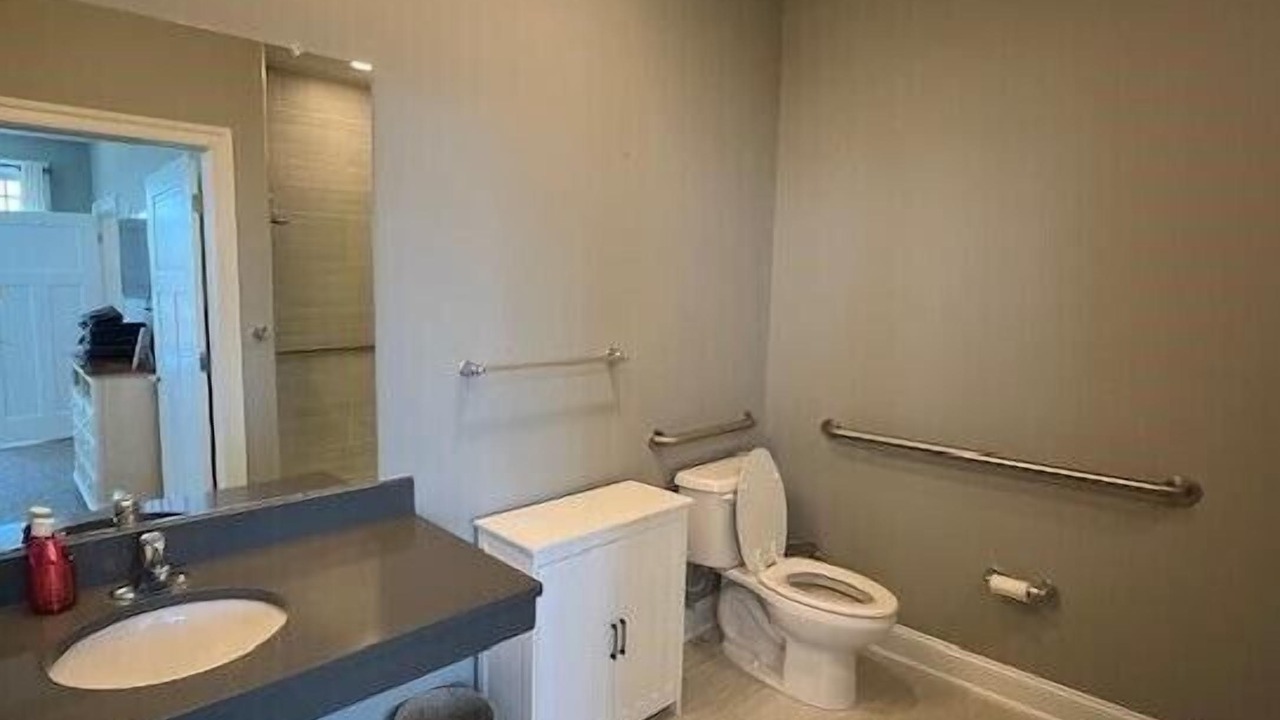 Photo of Bathroom in Townsend's Inlet