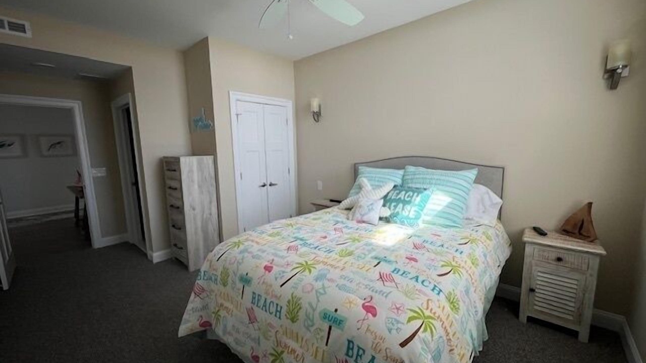 Photo of Bedroom in Townsend's Inlet