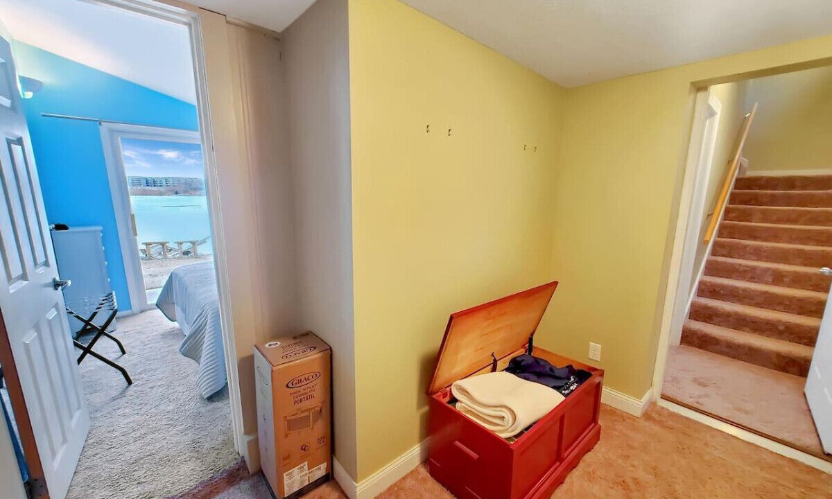 Photo of Bedroom in Arnolds Park