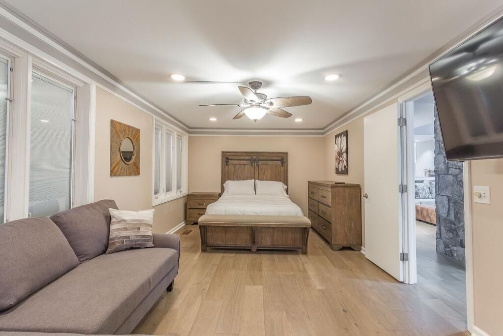 Photo of Bedroom in Graysville