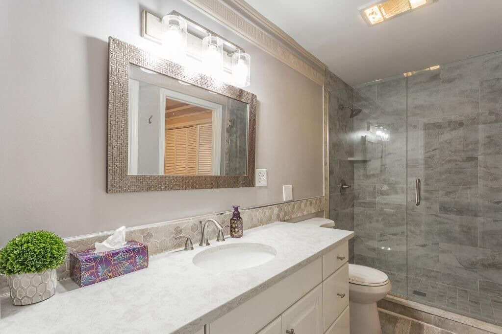 Photo of Bathroom in Graysville