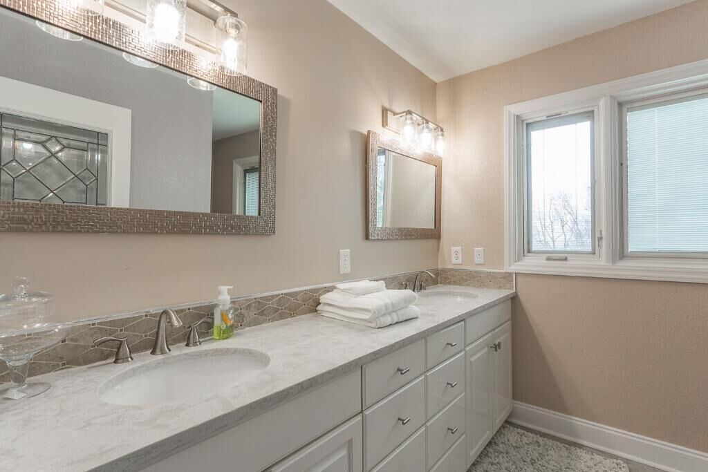 Photo of Bathroom in Graysville