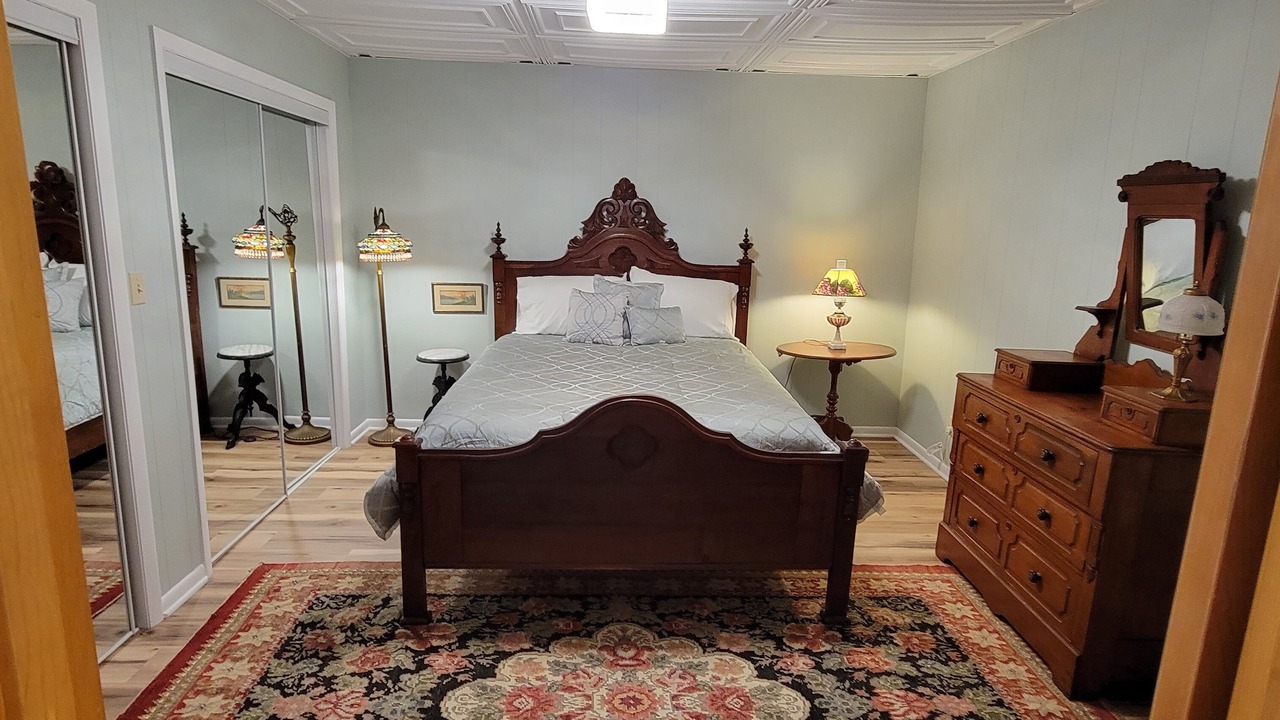 Photo of Bedroom in Bellevue