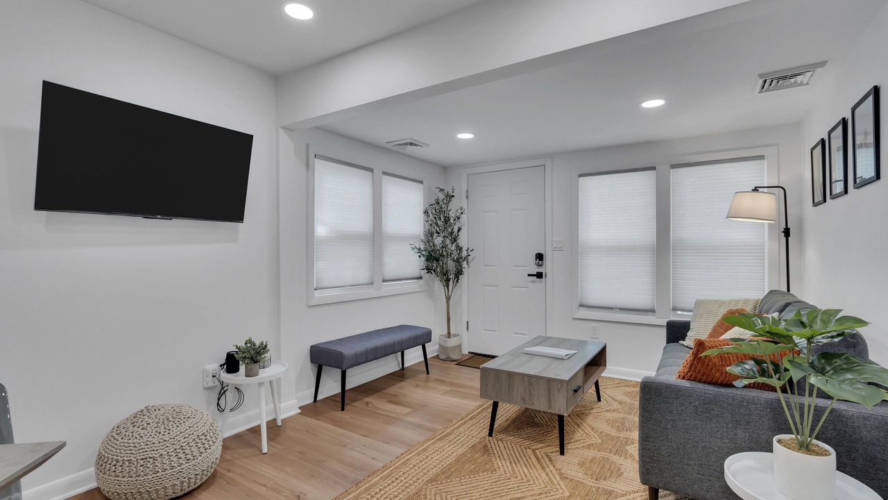 Photo of Livingroom in Bradley Beach