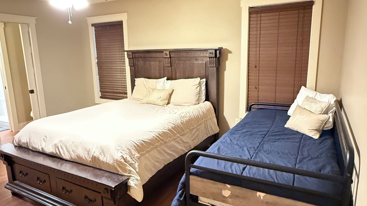 Photo of Bedroom in Guntersville