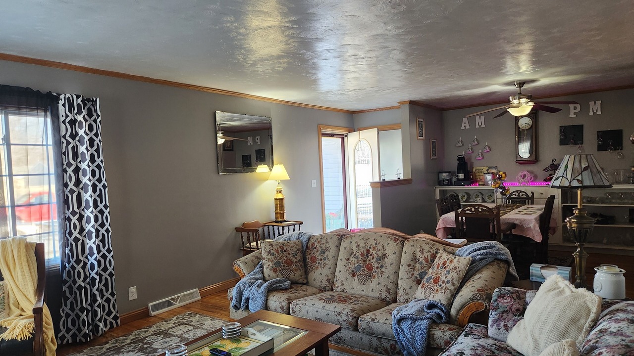 Photo of Livingroom in Austin