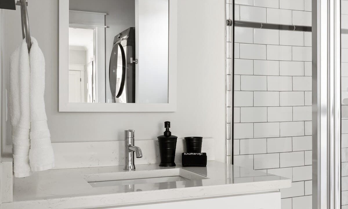 Photo of Bathroom in River District