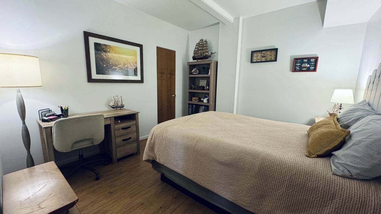 Photo of Bedroom in Teeds Grove