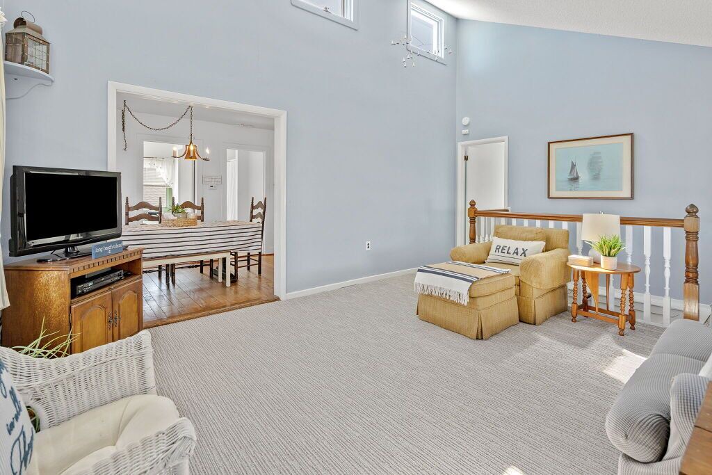 Photo of Livingroom in Ship Bottom