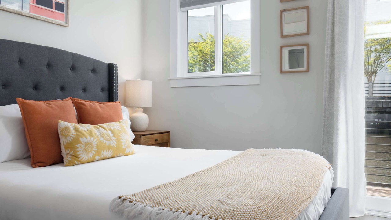 Photo of Bedroom in River District