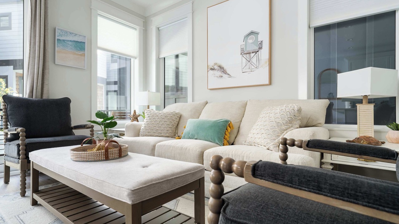 Photo of Livingroom in River District