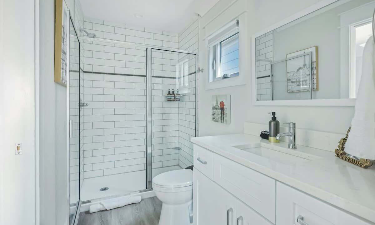 Photo of Bathroom in Wilmington Historic District