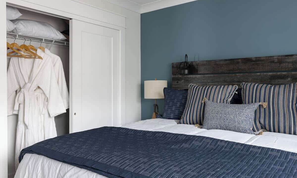 Photo of Bedroom in River District