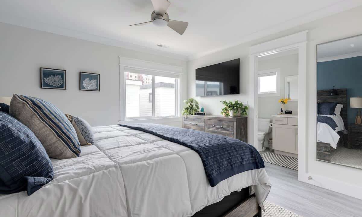 Photo of Bedroom in River District
