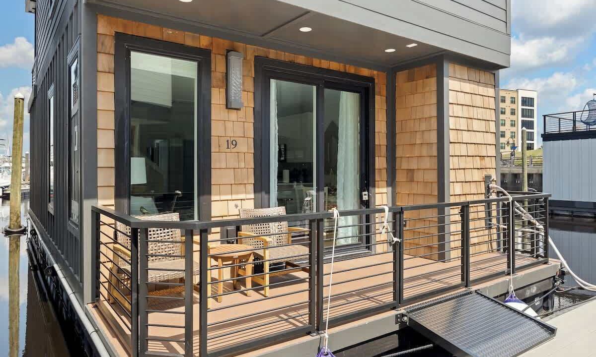 Photo of Patio Balcony in River District