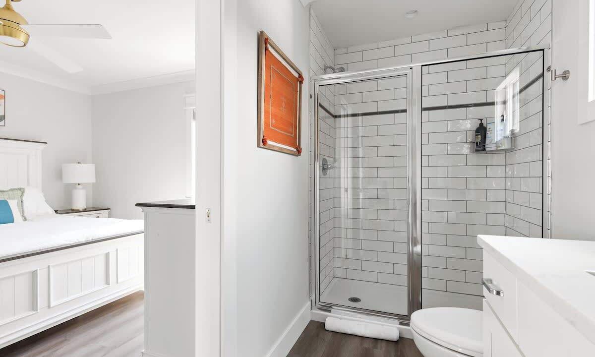 Photo of Bathroom in River District