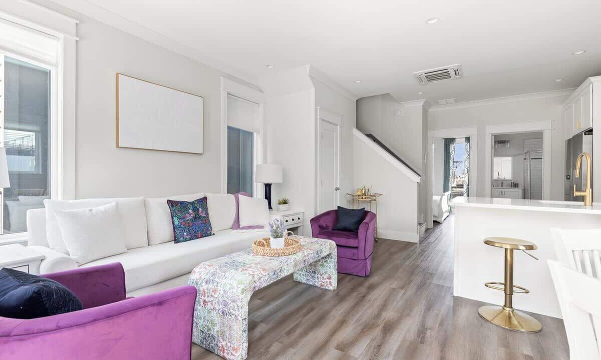 Photo of Livingroom in River District