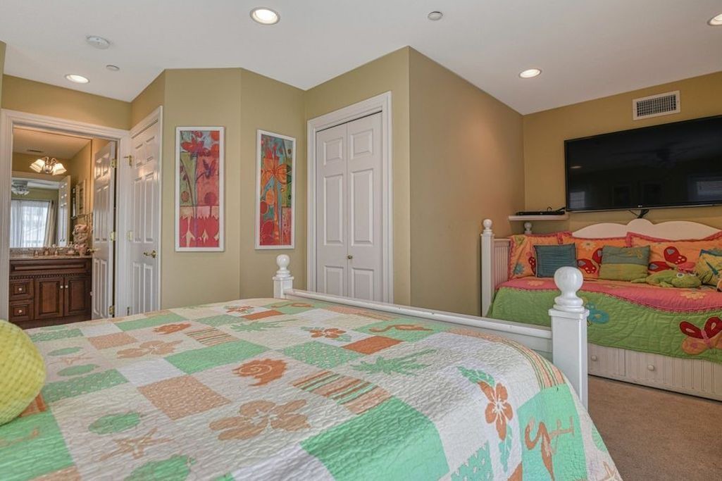 Photo of Bedroom in Ortley Beach