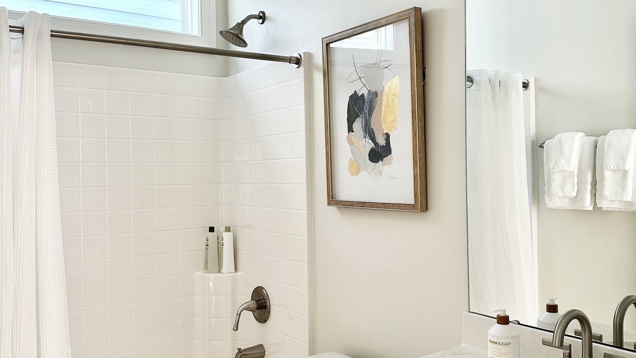 Photo of Bathroom in Apex