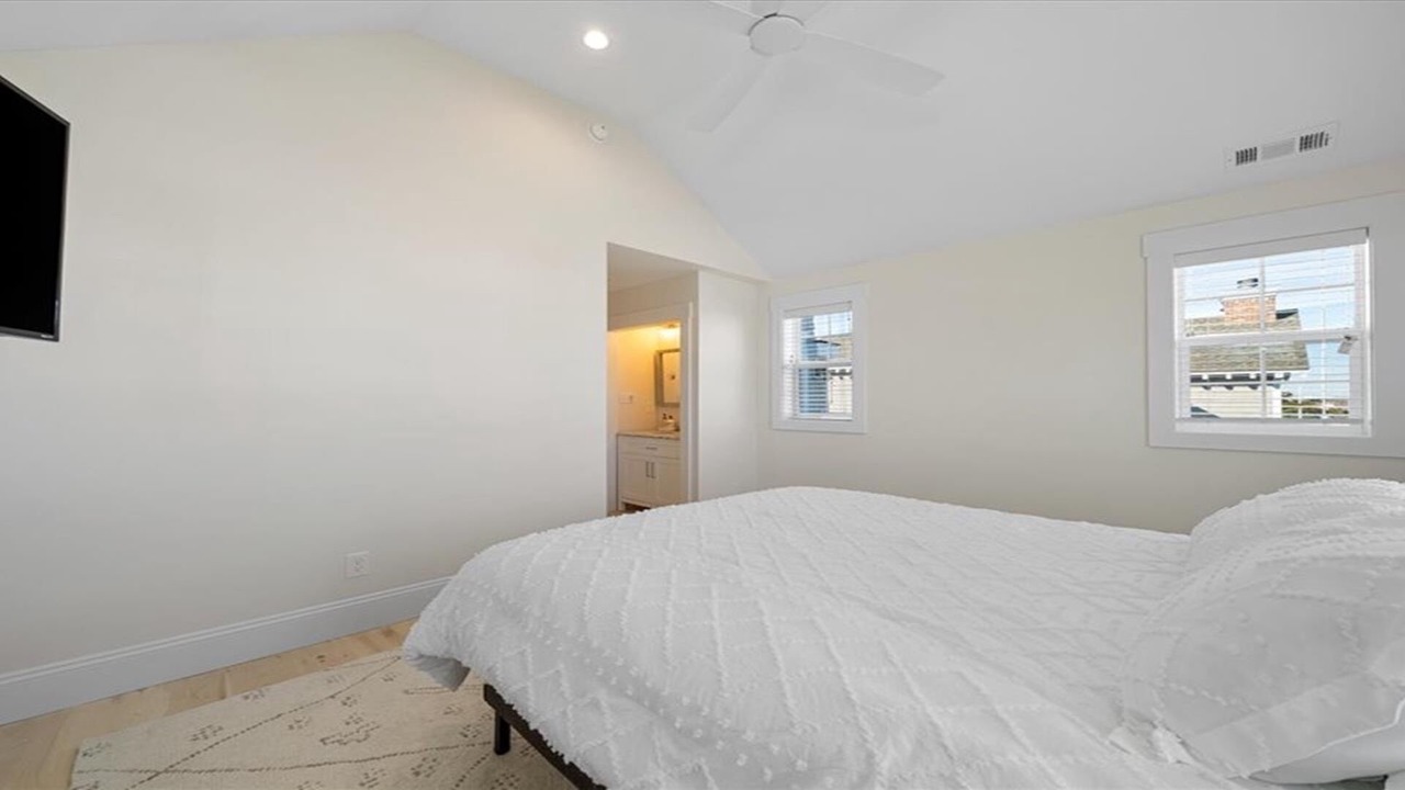 Photo of Bedroom in Stone Harbor