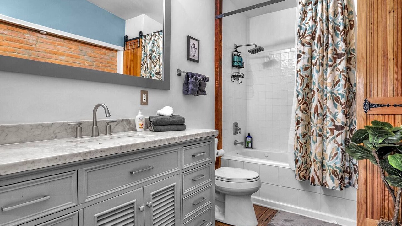 Photo of Bathroom in Upper Fells Point