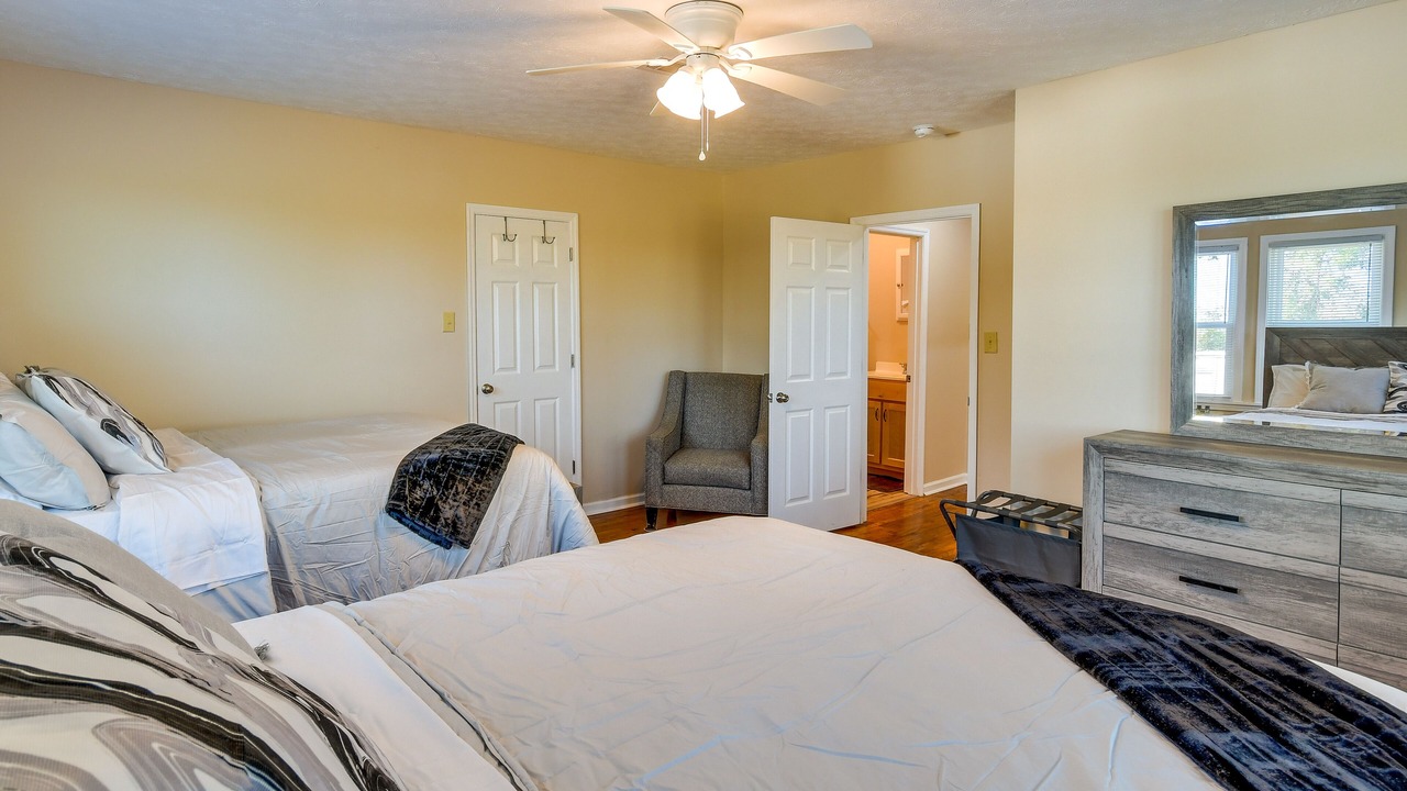 Photo of Bedroom in Macon County