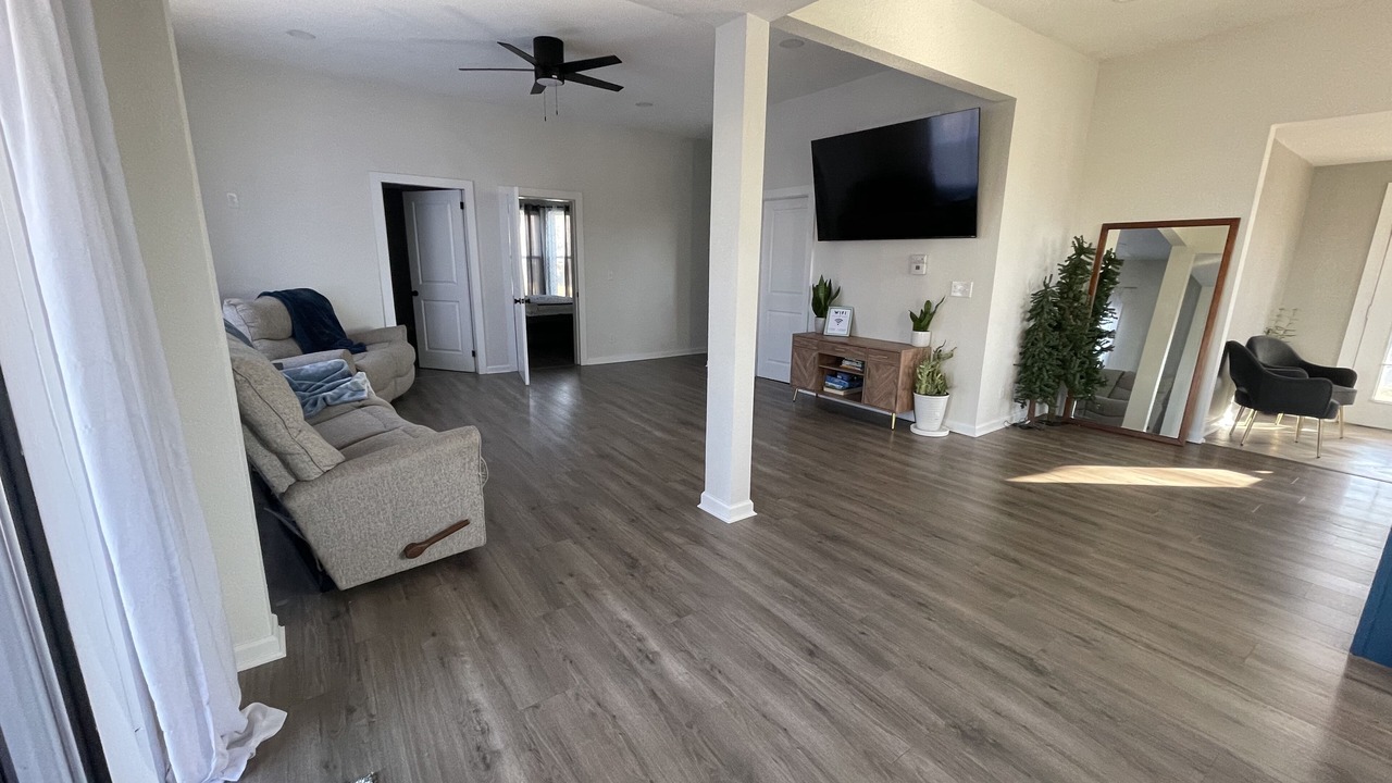 Photo of Livingroom in Gallatin