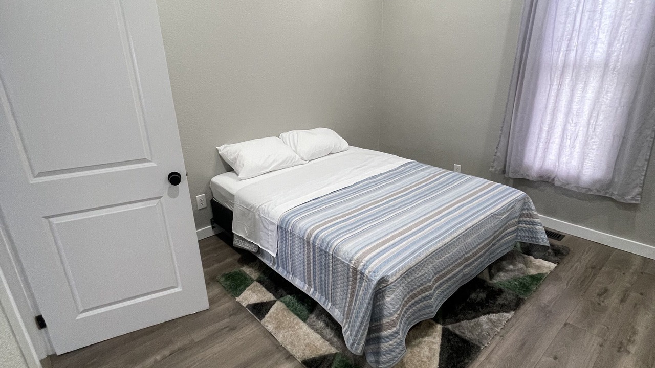 Photo of Bedroom in Gallatin