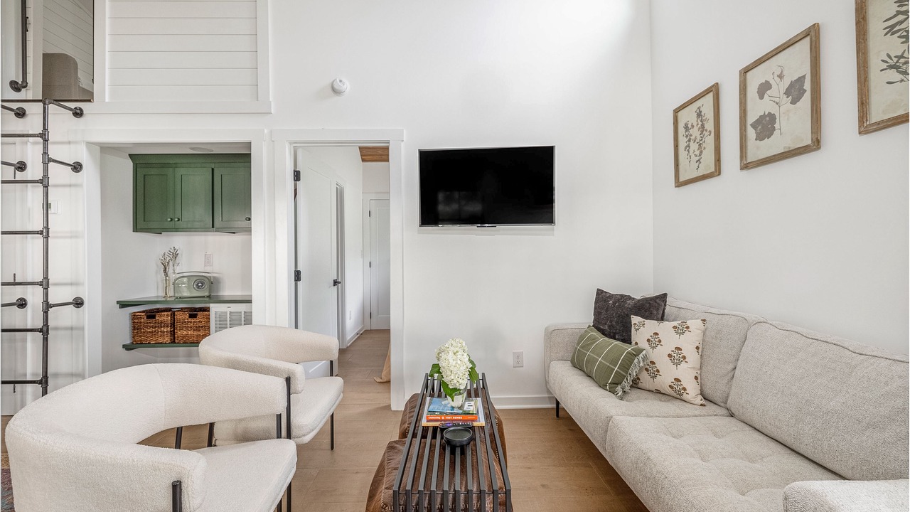 Photo of Livingroom in Tracy City