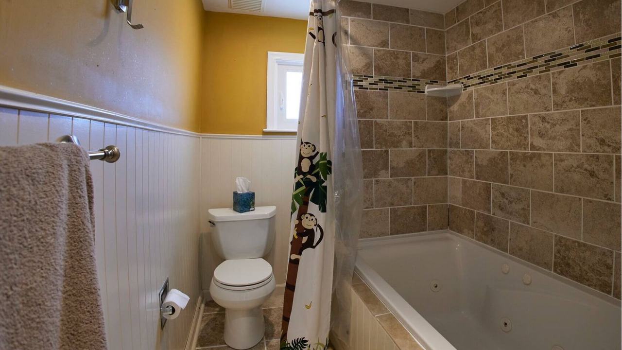 Photo of Bathroom in Tuckerton Beach