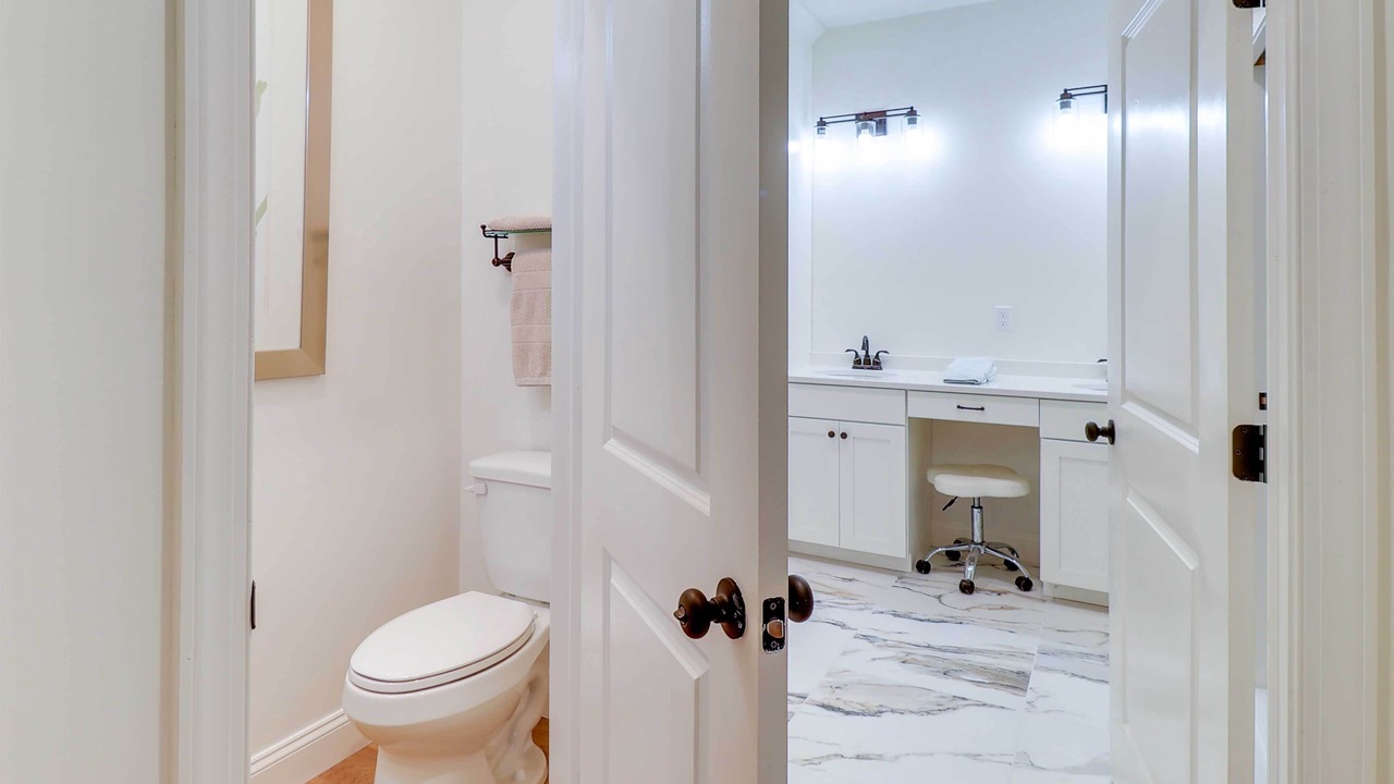 Photo of Bathroom in Tolchester Beach