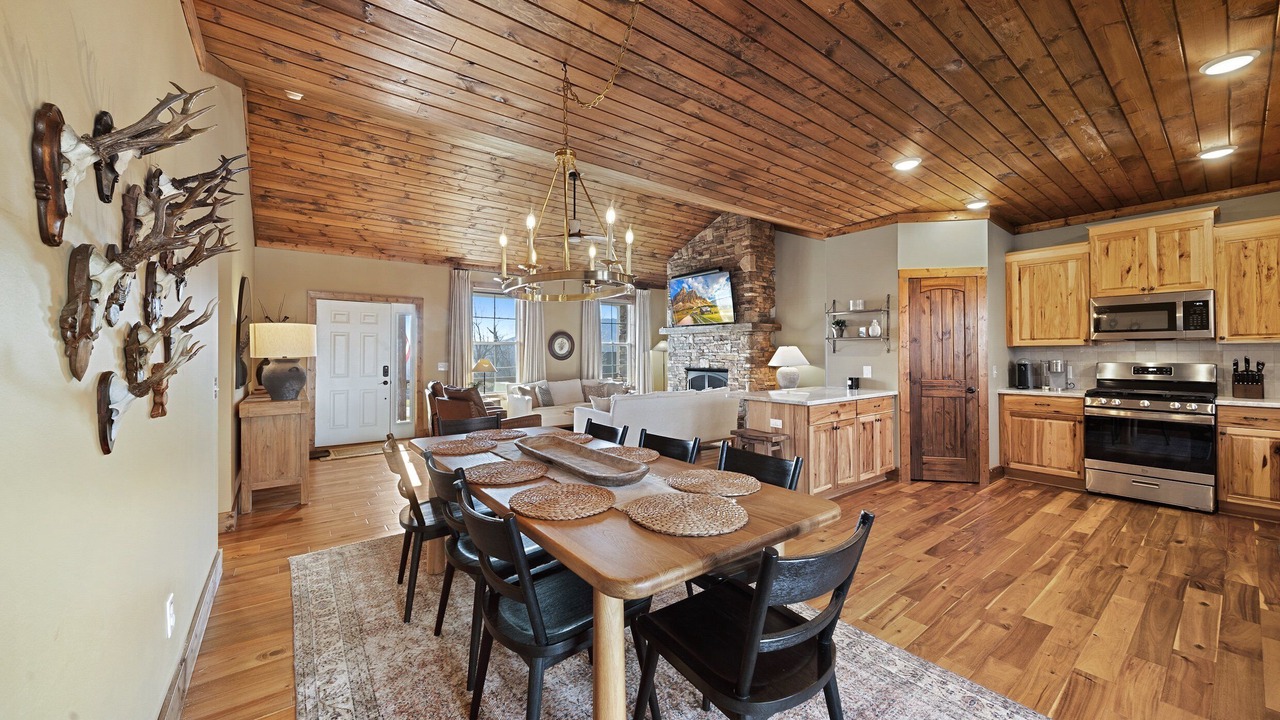 Photo of Others in Seven Devils