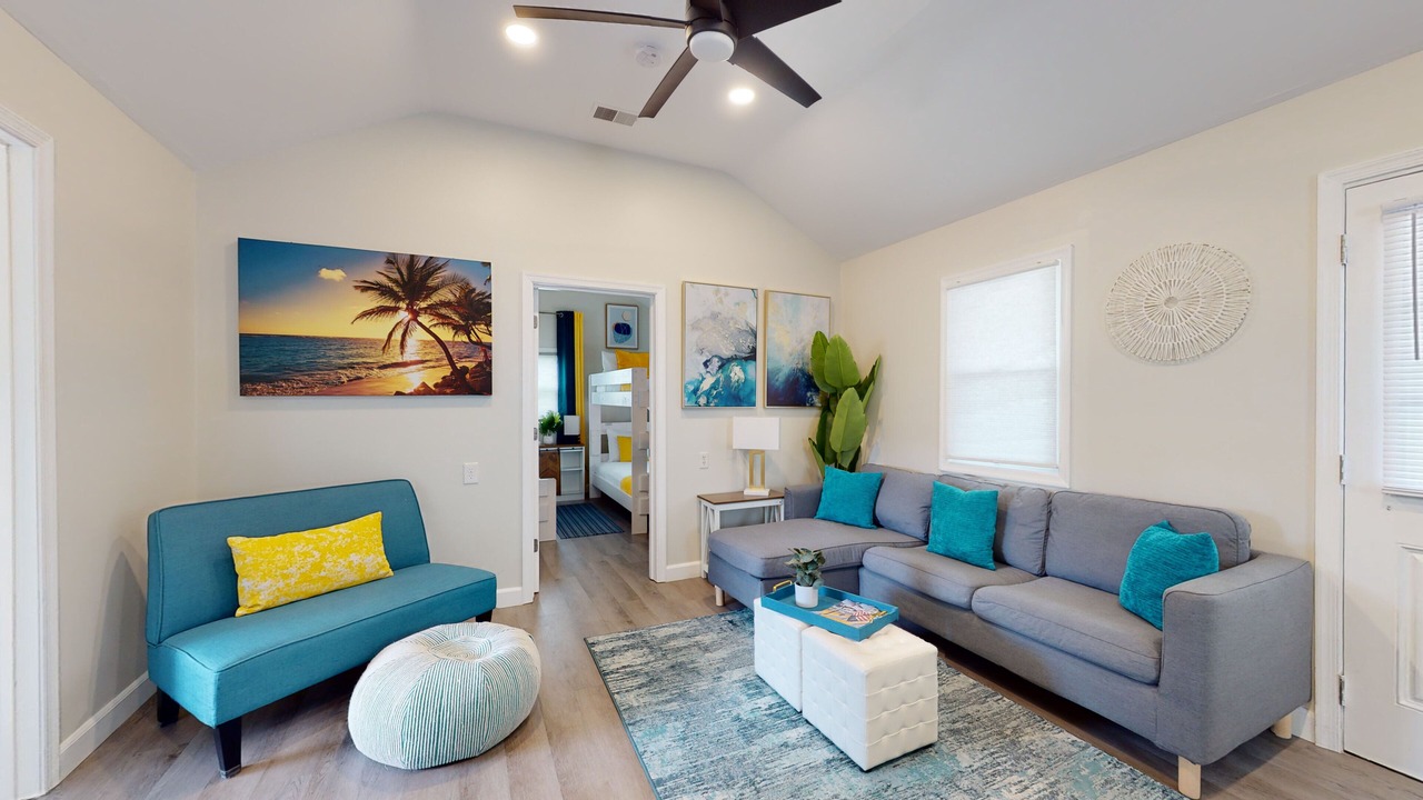 Photo of Livingroom in Chesapeake Beach