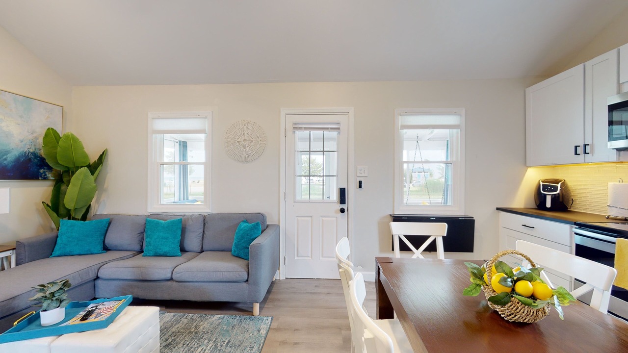 Photo of Livingroom in Chesapeake Beach