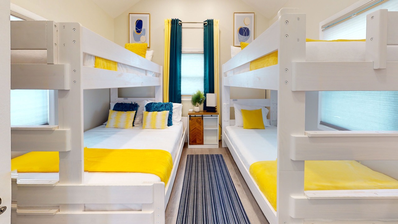 Photo of Bedroom in Chesapeake Beach