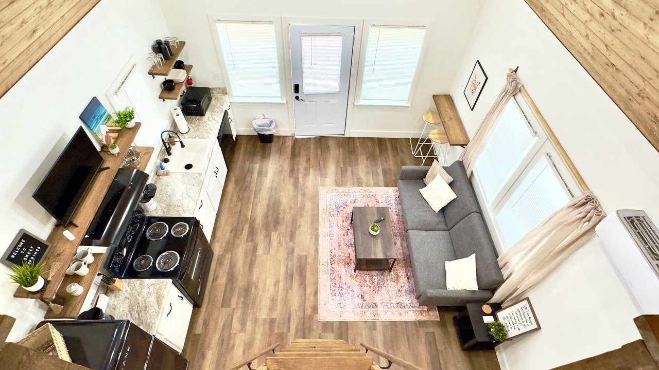Photo of Livingroom in Albertville