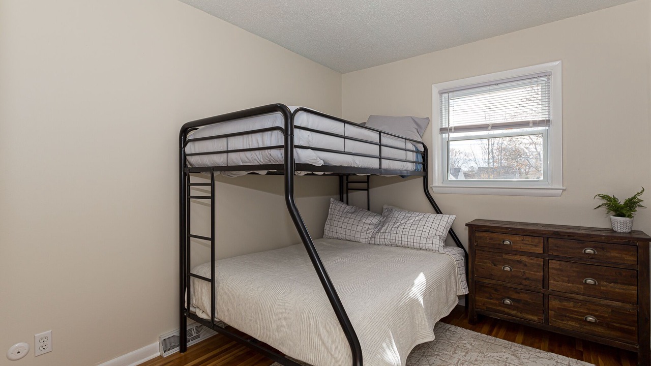 Photo of Bedroom in Bettendorf