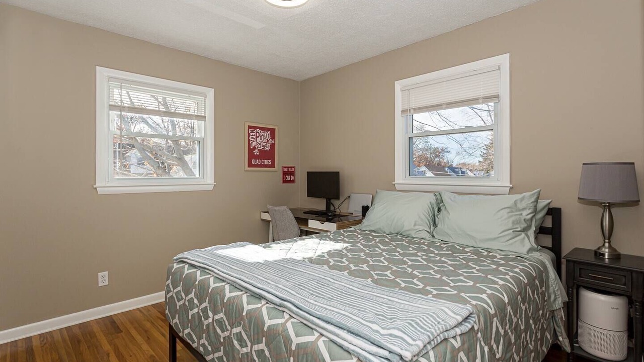 Photo of Bedroom in Bettendorf
