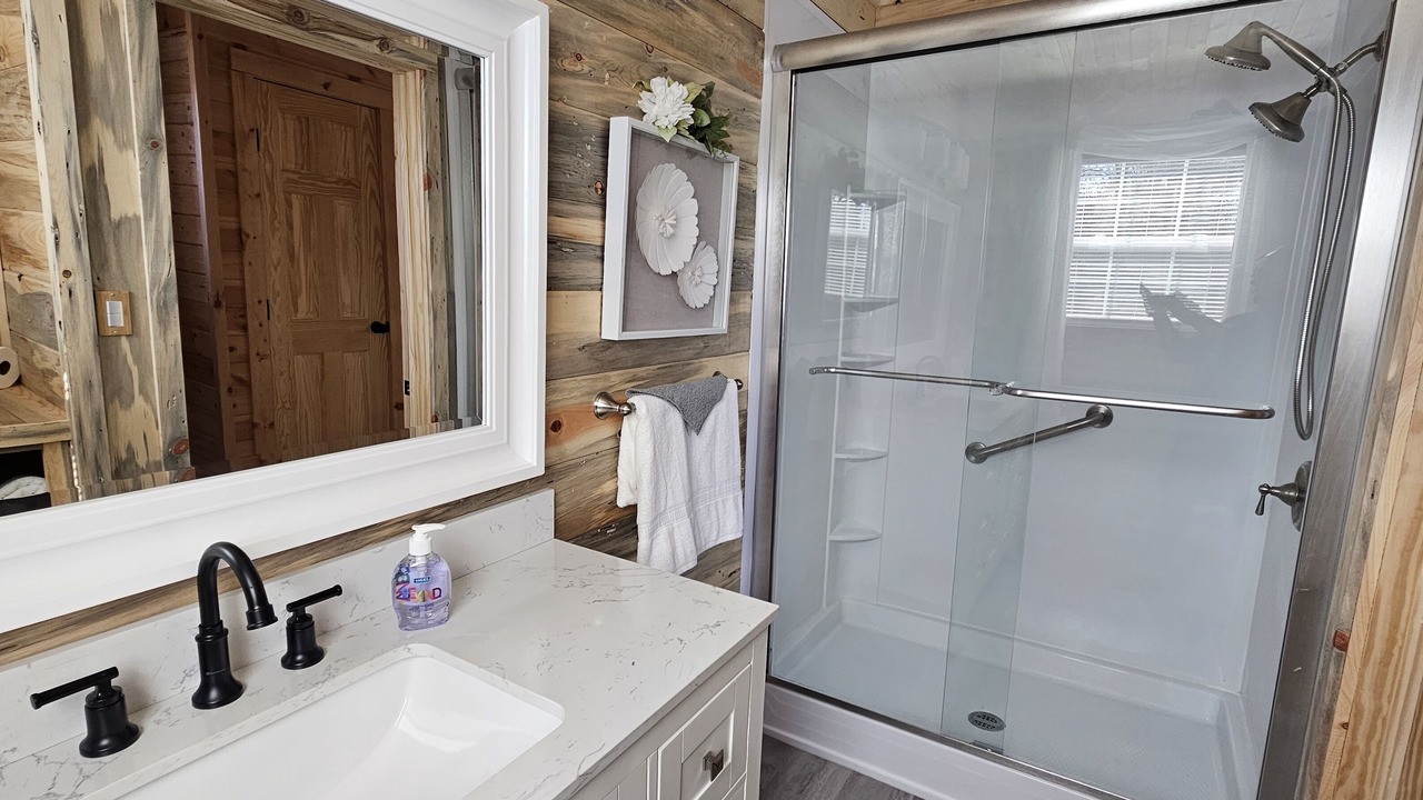 Photo of Bathroom in Tunnel Hill