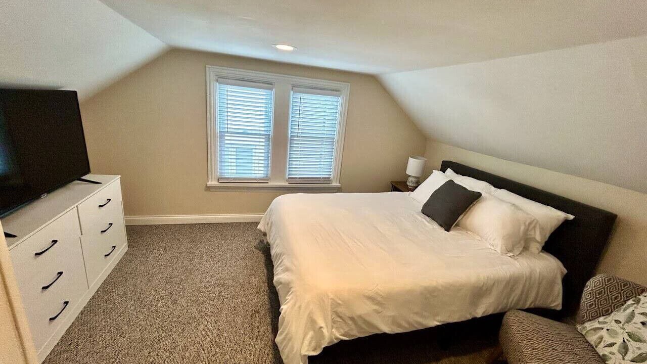 Photo of Bedroom in Libertyville