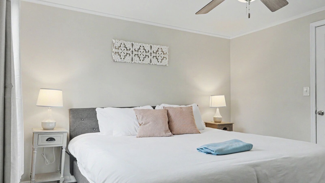 Photo of Bedroom in Libertyville