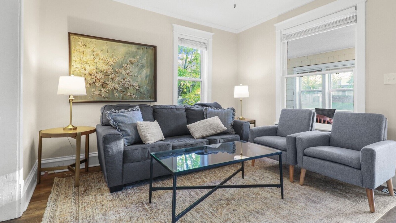 Photo of Livingroom in Libertyville