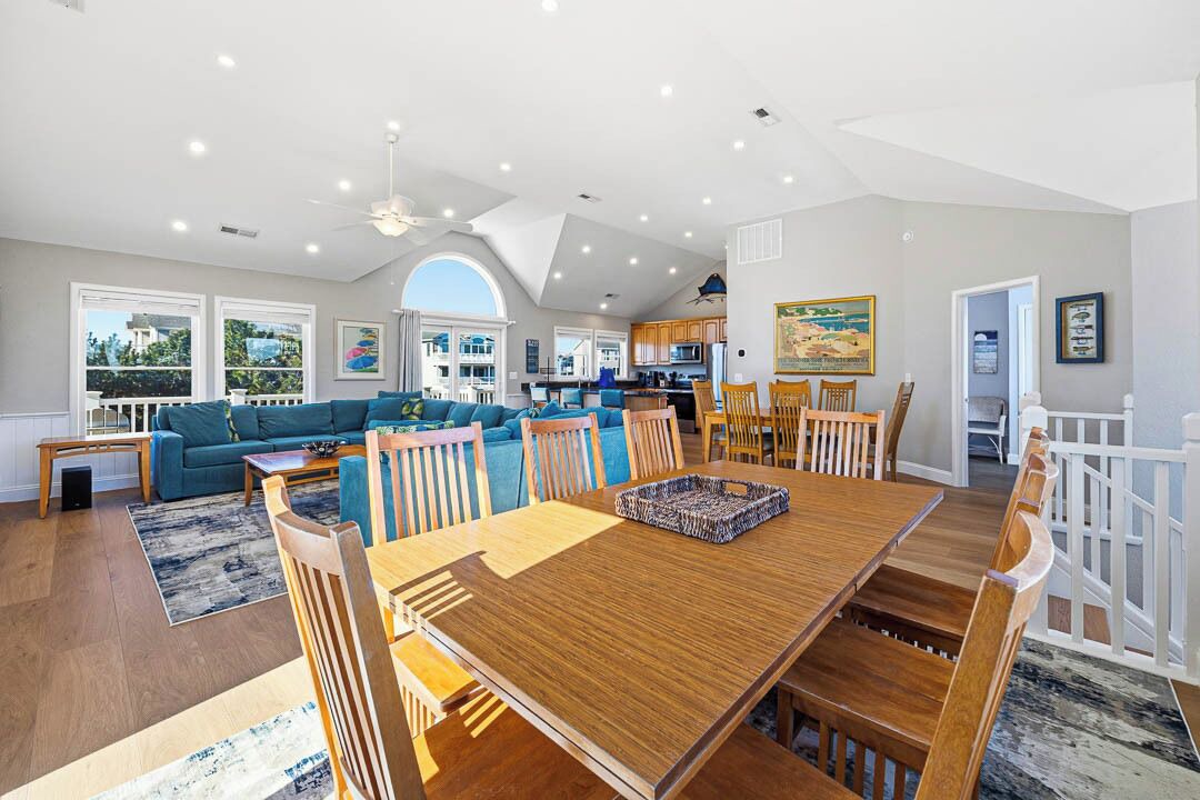 Photo of Bedroom in Corolla Light