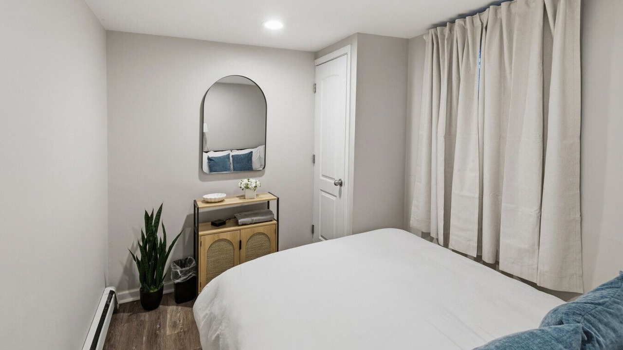 Photo of Bedroom in Libertyville