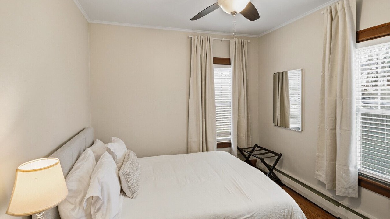 Photo of Bedroom in Libertyville