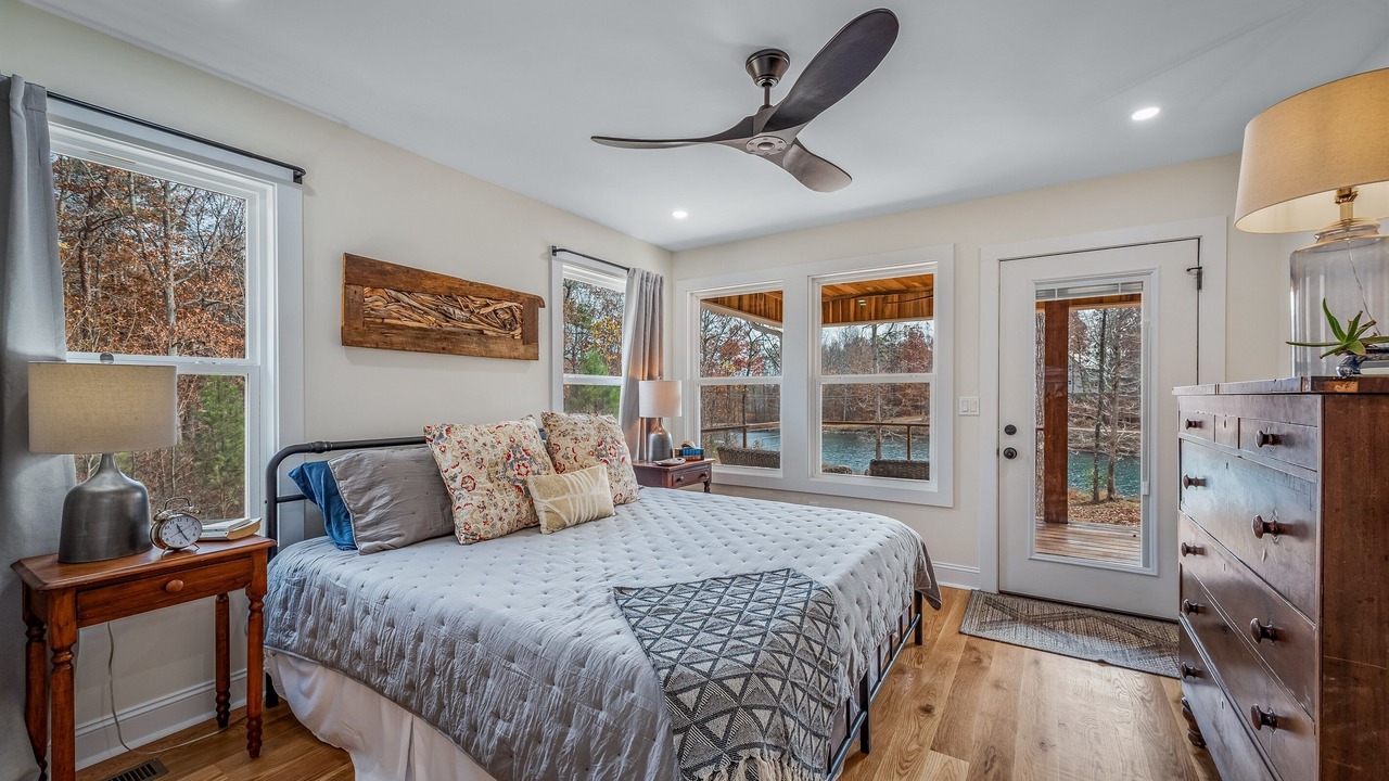 Photo of Bedroom in Mentone