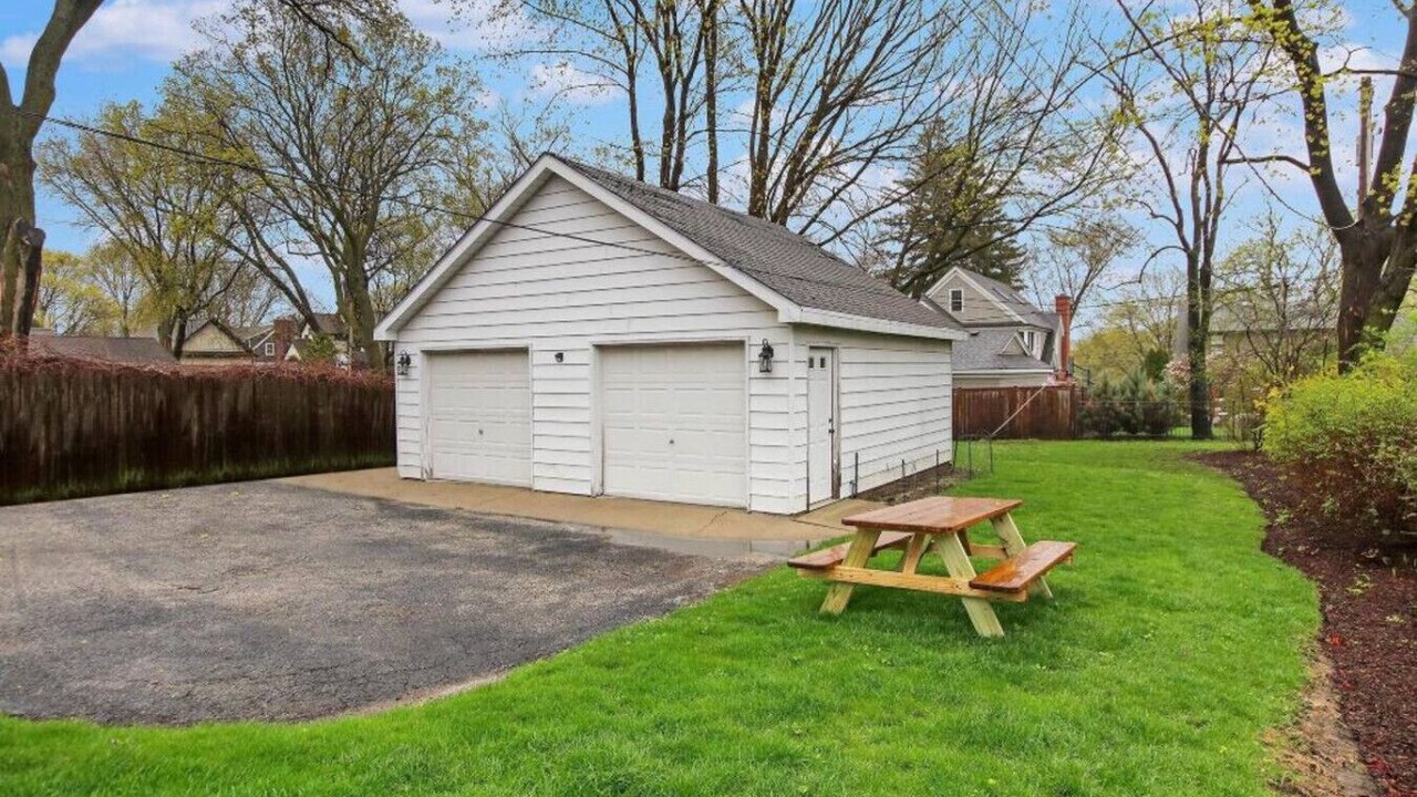 Photo of Outdoor in Libertyville