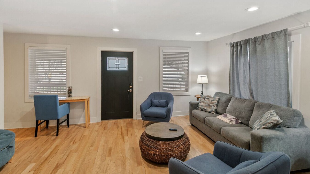 Photo of Livingroom in Libertyville
