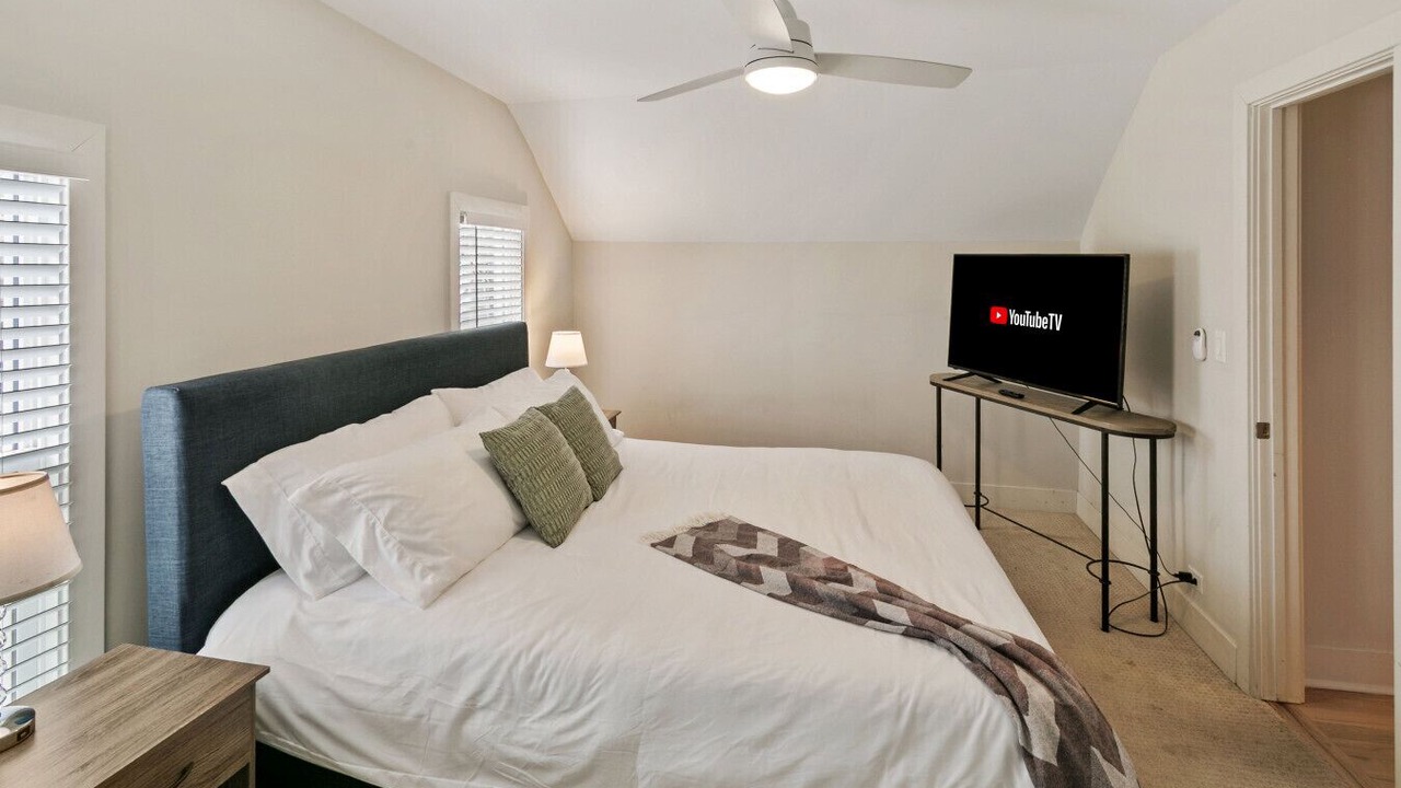 Photo of Bedroom in Libertyville